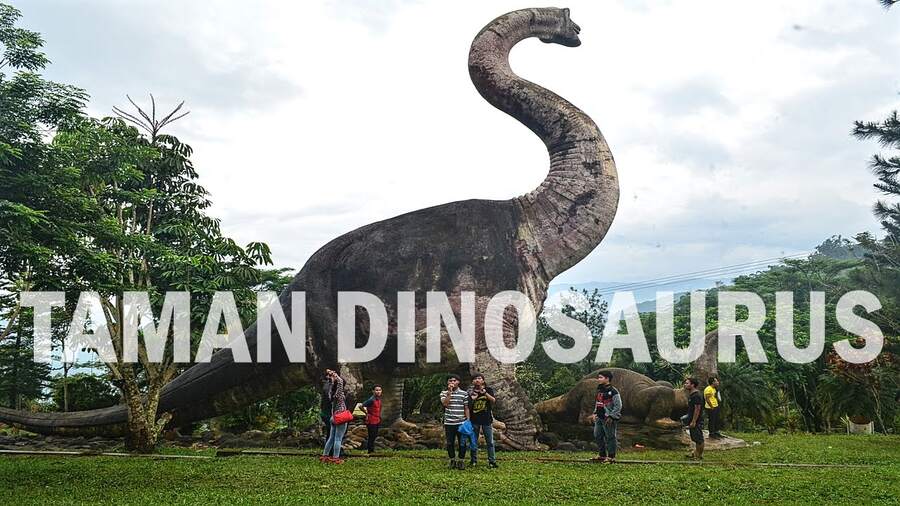 Taman Dinosaurus Majalengka